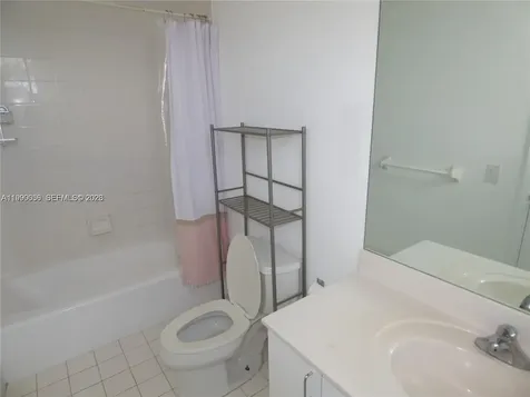 185 SE 14th Terrace Miami FL 33131