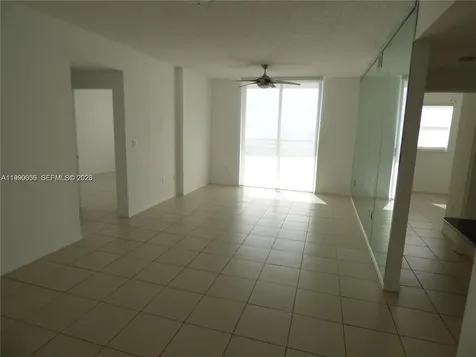 185 SE 14th Terrace Miami FL 33131