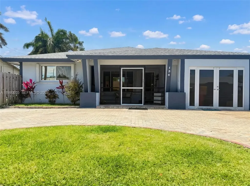 136 SE 2nd Court Dania Beach FL 33004