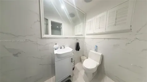 136 SE 2nd Court Dania Beach FL 33004
