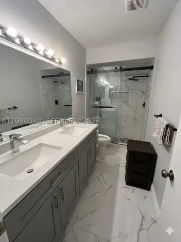 3931 SW 84th Terrace Davie FL 33328