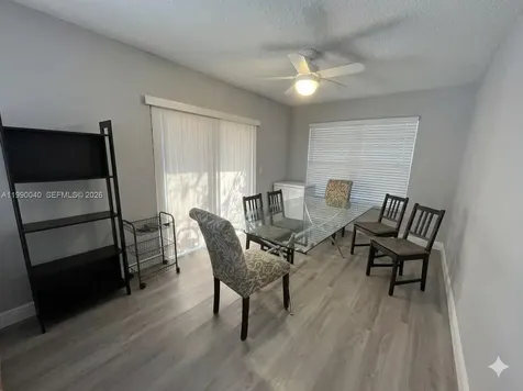 3931 SW 84th Terrace Davie FL 33328