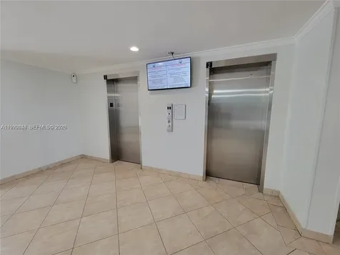 17560 Atlantic Boulevard Sunny Isles Beach FL 33160