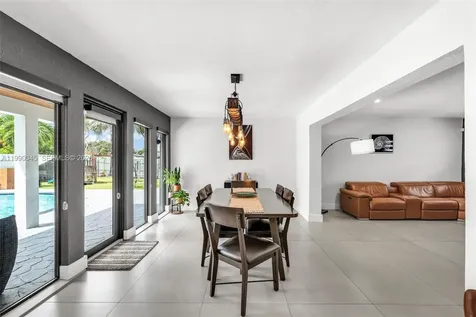 11220 SW 181st Terrace Miami FL 33157