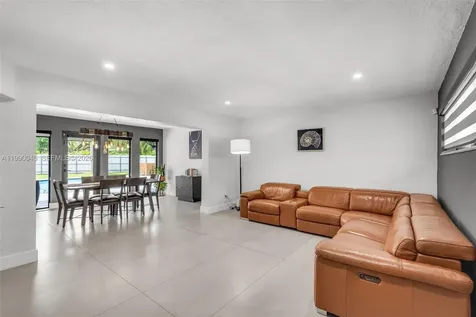 11220 SW 181st Terrace Miami FL 33157