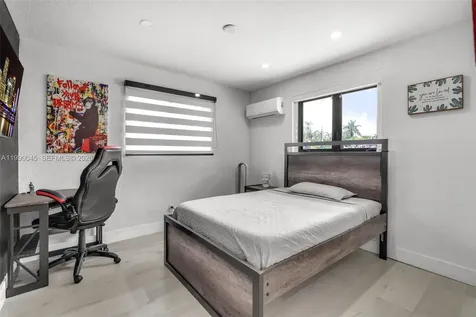 11220 SW 181st Terrace Miami FL 33157