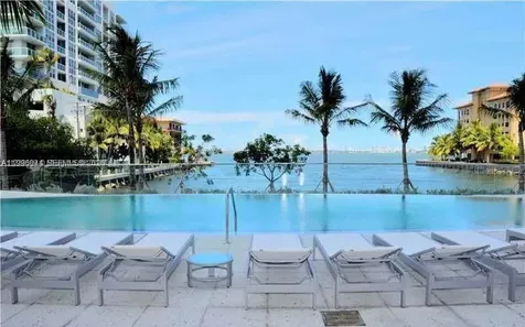 460 NE 28th Street Miami FL 33137