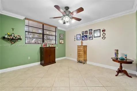901 Colony Point Circle Pembroke Pines FL 33026
