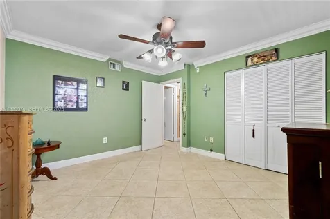 901 Colony Point Circle Pembroke Pines FL 33026