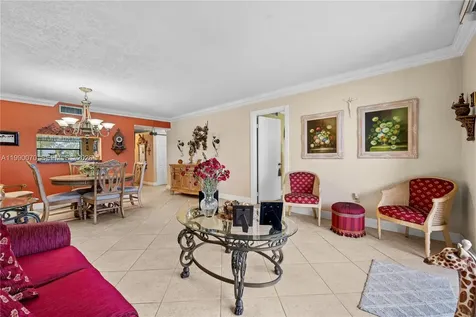 901 Colony Point Circle Pembroke Pines FL 33026