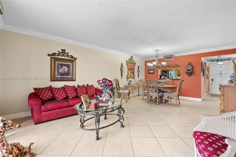 901 Colony Point Circle Pembroke Pines FL 33026
