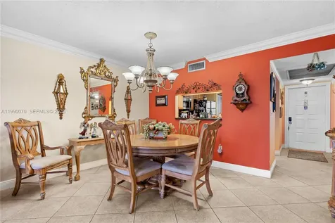 901 Colony Point Circle Pembroke Pines FL 33026