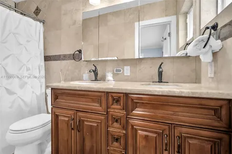 851 Bluebird Avenue Miami Springs FL 33166