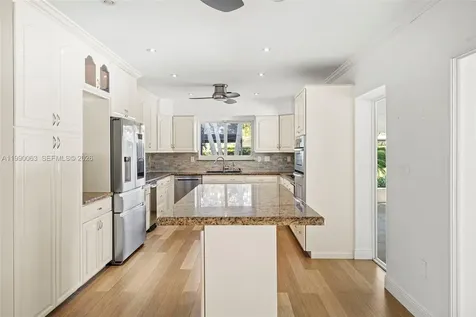 6601 Chapman Field Drive Pinecrest FL 33156