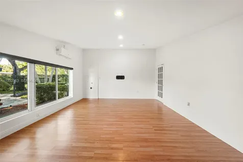 6601 Chapman Field Drive Pinecrest FL 33156