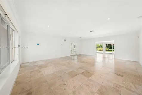 6601 Chapman Field Drive Pinecrest FL 33156