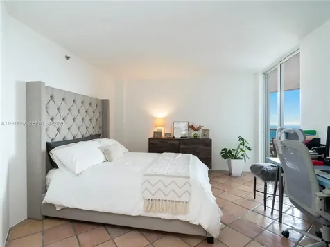 6767 Collins Avenue Miami Beach FL 33141