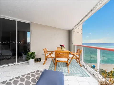 6767 Collins Avenue Miami Beach FL 33141