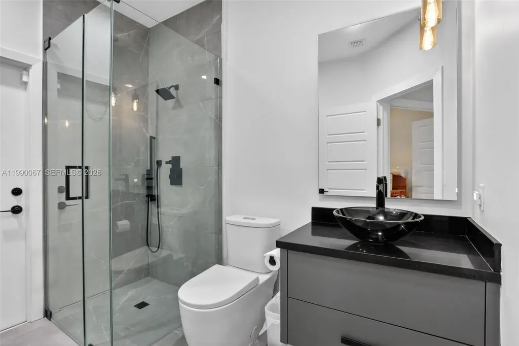 4953 Kensington Circle Coral Springs FL 33076