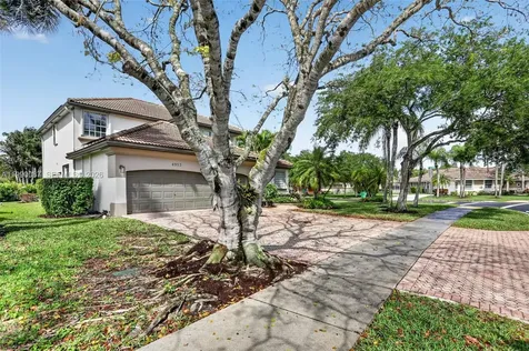 4953 Kensington Circle Coral Springs FL 33076