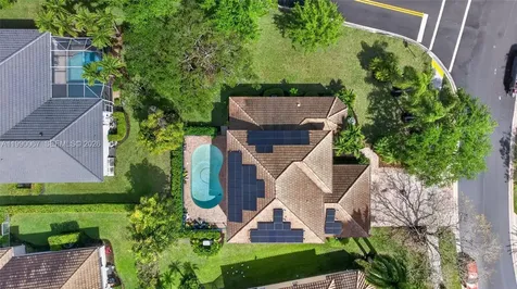 4953 Kensington Circle Coral Springs FL 33076