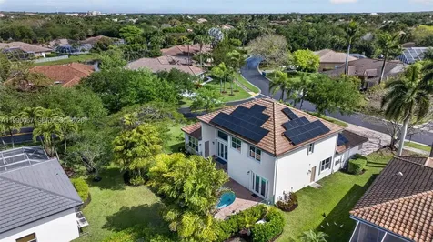 4953 Kensington Circle Coral Springs FL 33076