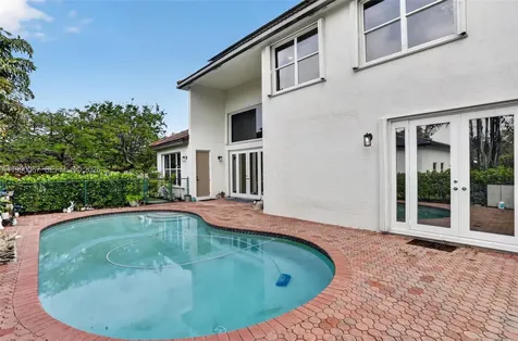 4953 Kensington Circle Coral Springs FL 33076