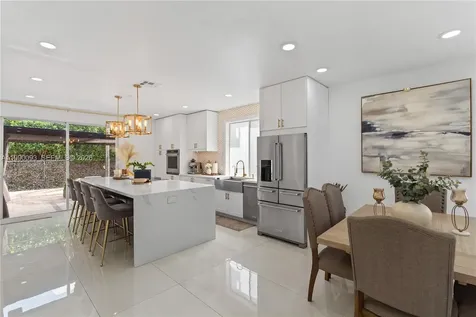 1500 Canary Island Drive Weston FL 33327