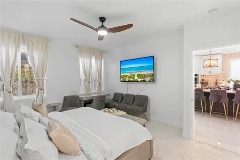 1500 Canary Island Drive Weston FL 33327