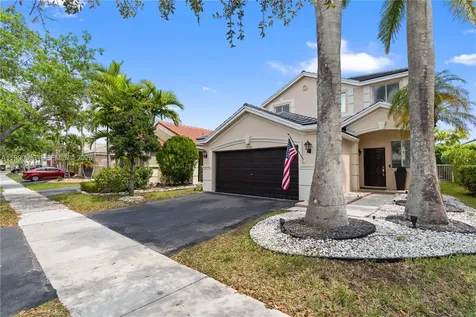 1500 Canary Island Drive Weston FL 33327