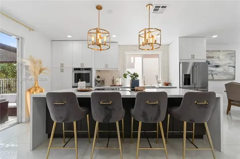 1500 Canary Island Drive Weston FL 33327