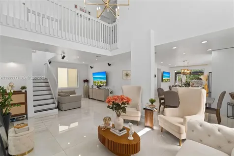 1500 Canary Island Drive Weston FL 33327