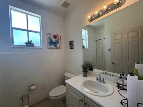 9227 SW 227th Street Cutler Bay FL 33190