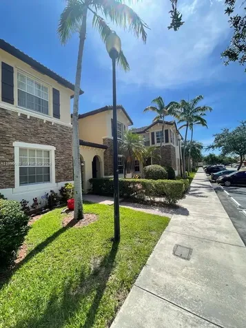 9227 SW 227th Street Cutler Bay FL 33190