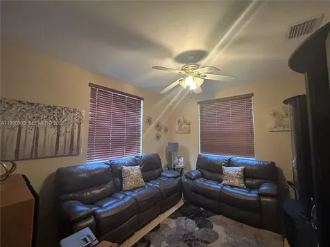 9227 SW 227th Street Cutler Bay FL 33190