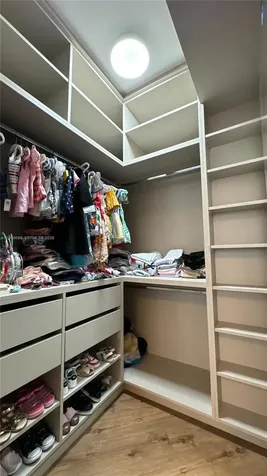 20000 E Country Club Drive Aventura FL 33180