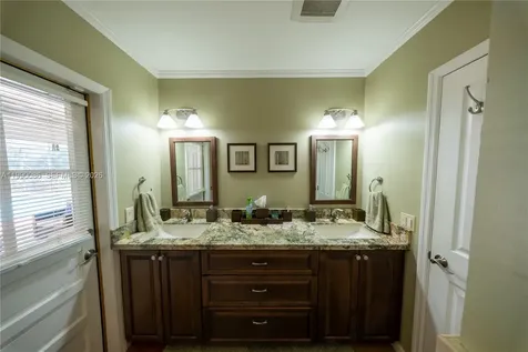 16445 SW 80th Avenue Palmetto Bay FL 33157