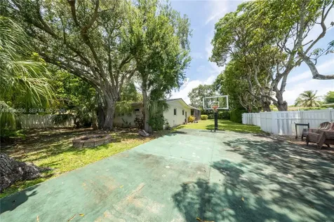 16445 SW 80th Avenue Palmetto Bay FL 33157