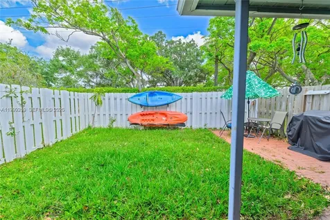 4332 NW 120th Lane Sunrise FL 33323