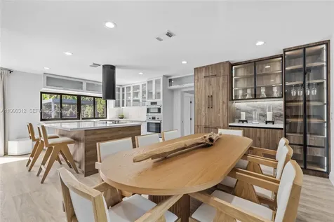 116 W 1st Court Miami Beach FL 33139