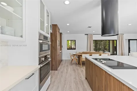 116 W 1st Court Miami Beach FL 33139