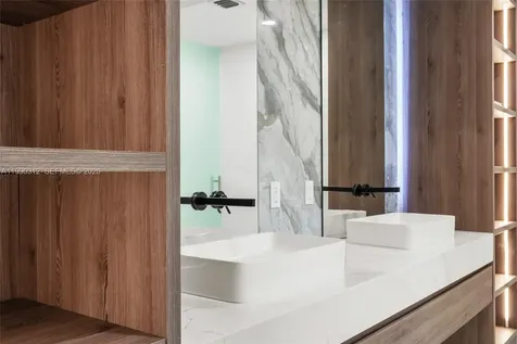 116 W 1st Court Miami Beach FL 33139