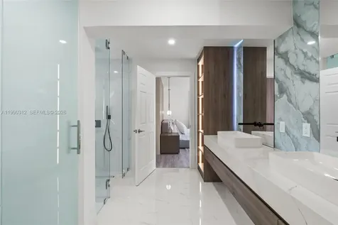 116 W 1st Court Miami Beach FL 33139