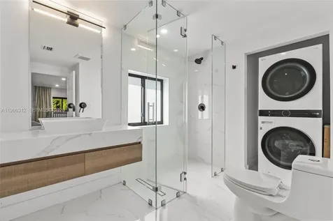 116 W 1st Court Miami Beach FL 33139