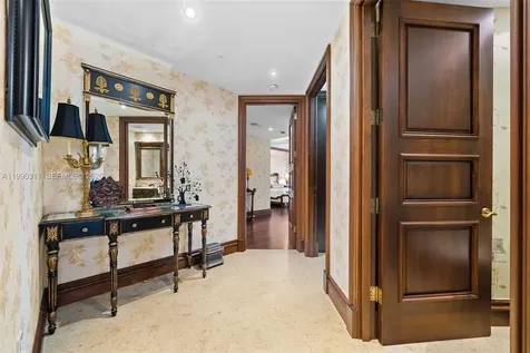 16047 Collins Avenue Sunny Isles Beach FL 33160