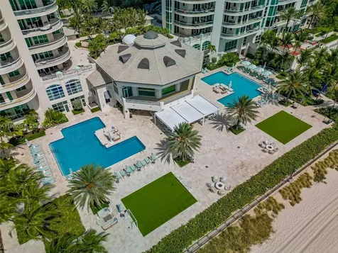 16047 Collins Avenue Sunny Isles Beach FL 33160