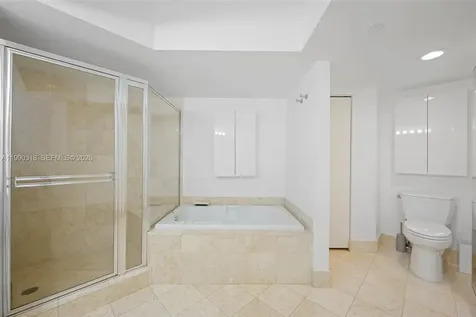 21055 Yacht Club Drive Aventura FL 33180