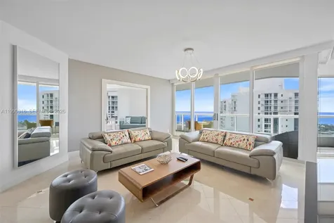21055 Yacht Club Drive Aventura FL 33180