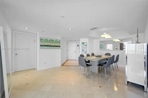 21055 Yacht Club Drive Aventura FL 33180