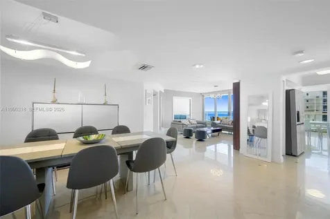 21055 Yacht Club Drive Aventura FL 33180